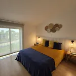 T2 86b Na Sao Rafael, Vista Mar -