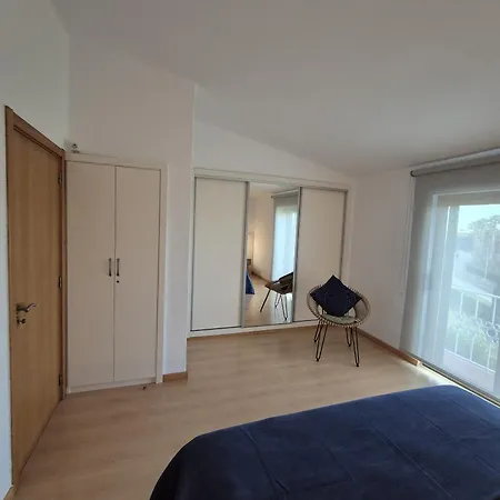 T2 86b Na Sao Rafael, Vista Mar - *