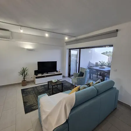 T2 86b Na Sao Rafael, Vista Mar - Apartment *