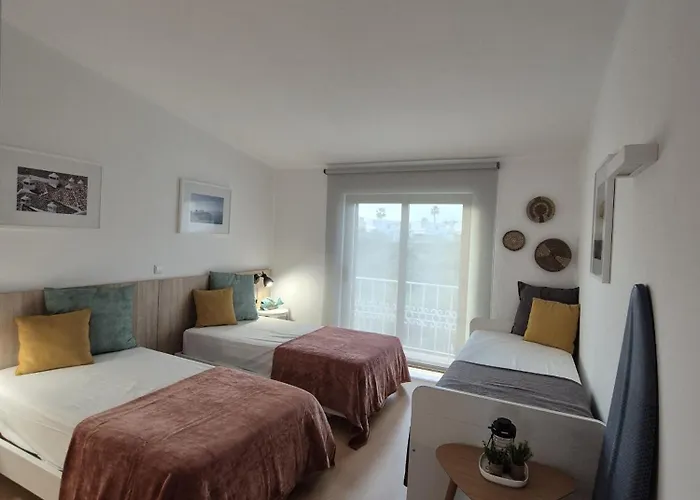 T2 86b Na Sao Rafael, Vista Mar - *