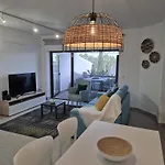 T2 86b Na Sao Rafael, Vista Mar - *